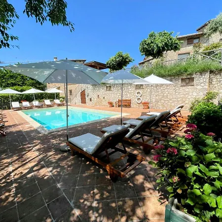 Spoleto Splash/whole Private Village/sleeps 20 Villa
